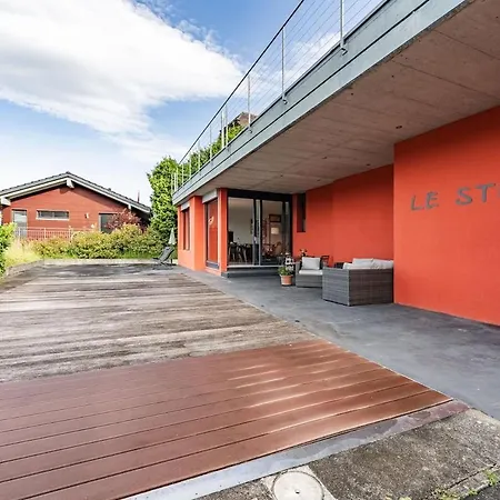 Light-filled With Panoramic Views Apartamento Oberhofen
