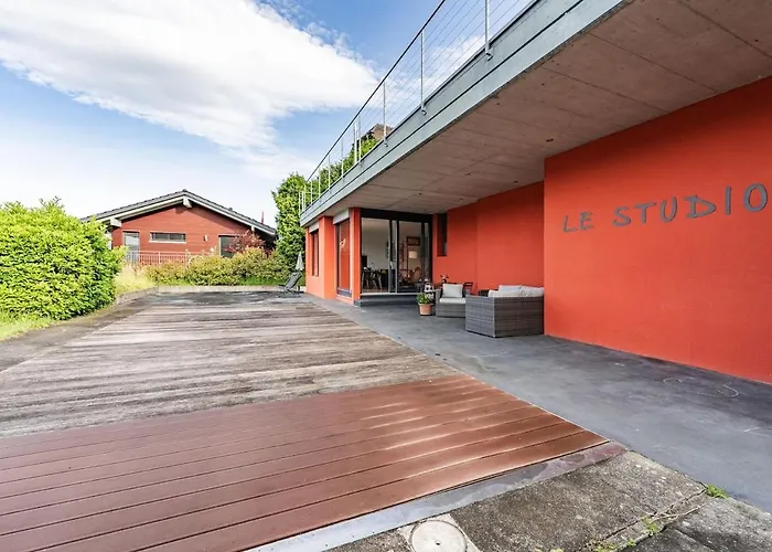 Light-filled With Panoramic Views Daire Oberhofen